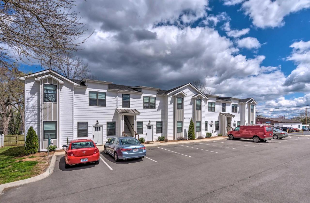 Updated Apt 1 Mi To Western Kentucky University! Bowling Green Exterior photo